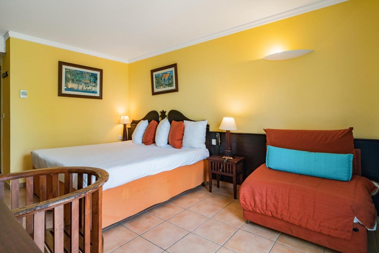 Village Pierre & Vacances Sainte Anne Ngoại thất bức ảnh